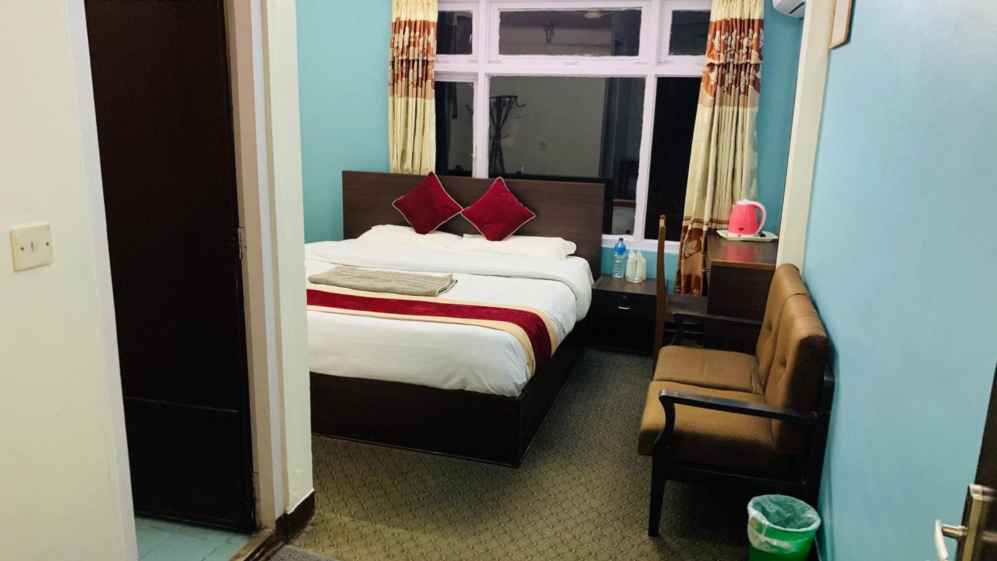 Hotel Discovery Inn กาฐมาณฑุ ภายนอก รูปภาพ
